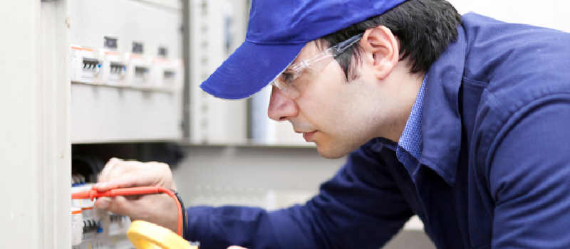 Commercial Emergency Electrician in Mint Hill, North Carolina