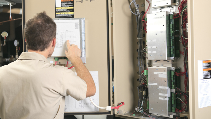 get the best commercial emergency electrician for your business