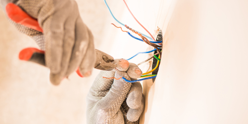 3 Warning Signs That You May Need Electrical Repair
